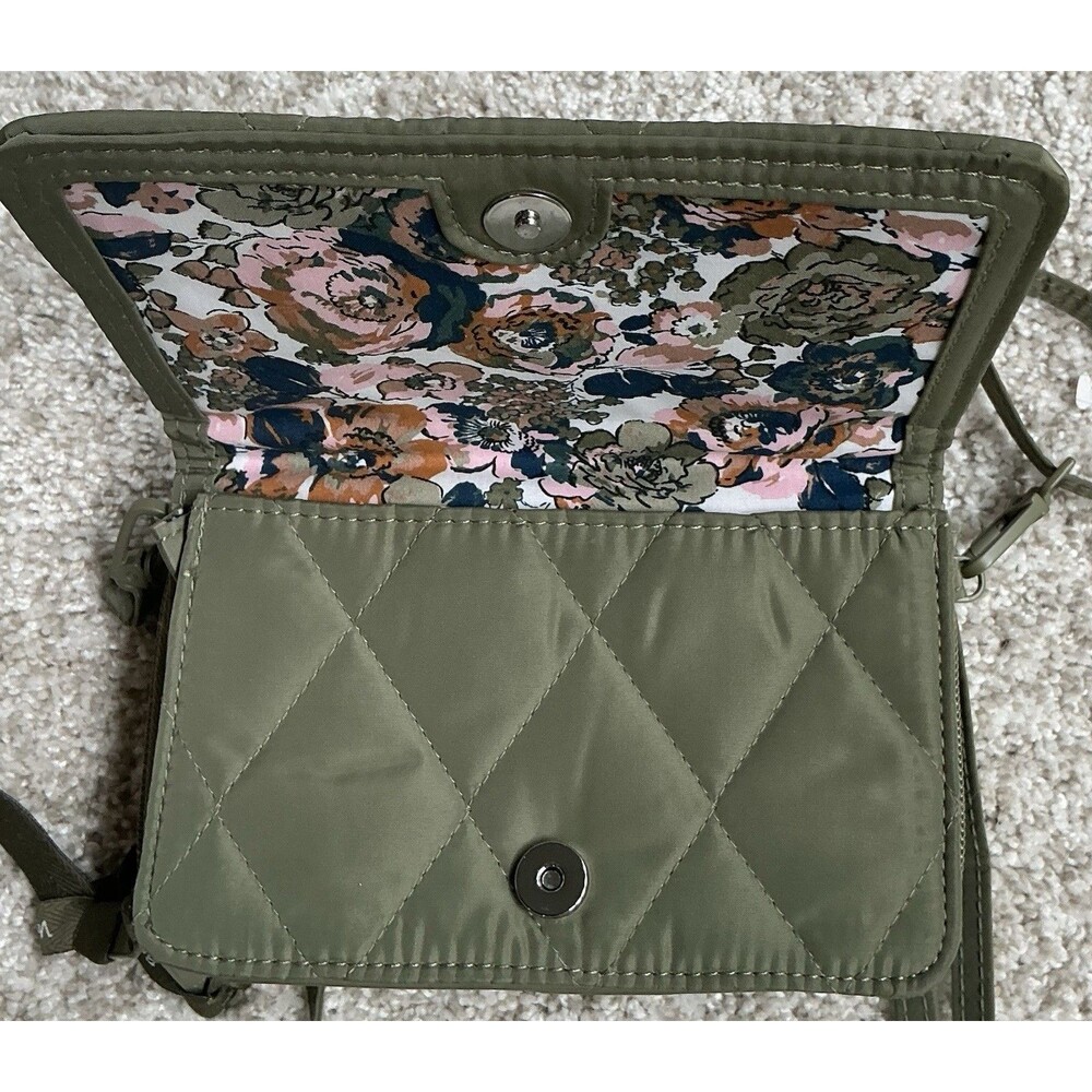 Vera Bradley Ultralight Wallet Crossbody Deep Lichen Green Purse EUC - Picture 6 of 9